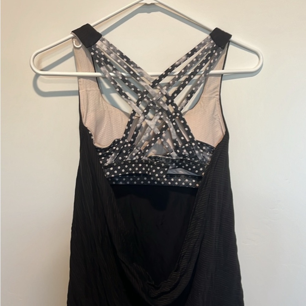 Lulu lemon top